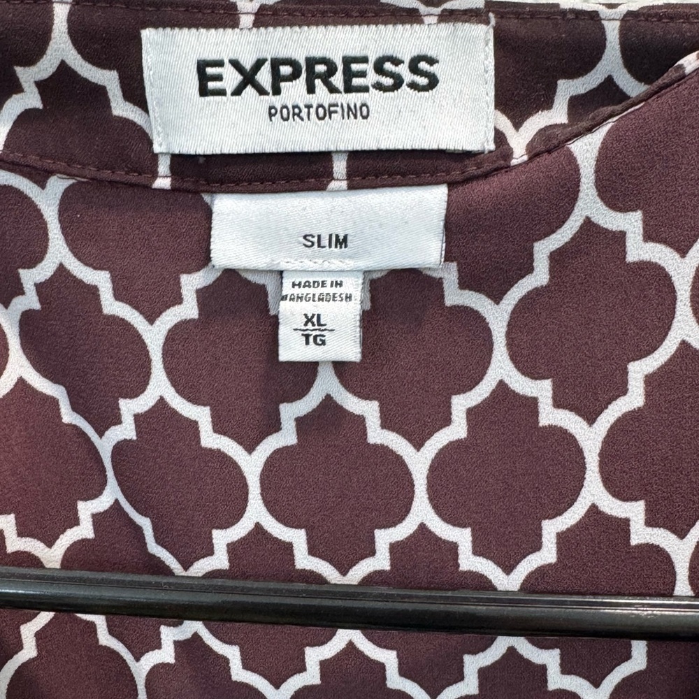 Beautiful patterned blouse - Picture 2 of 4